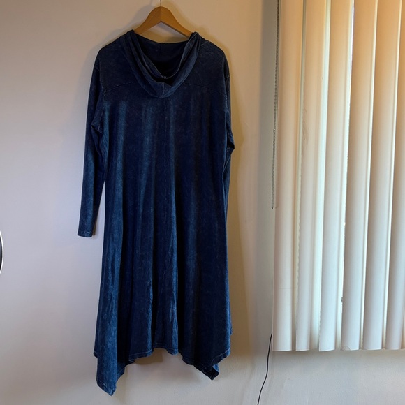 Magdalena Blue Hooded Sleeve Dress Size L(12-14) - Picture 2 of 8